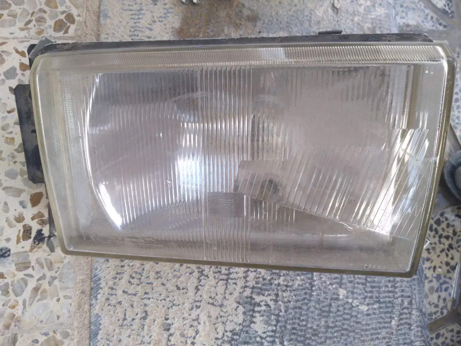 تعدادی لوازم پیکان|قطعات یدکی و لوازم جانبی|لاران, |دیوار