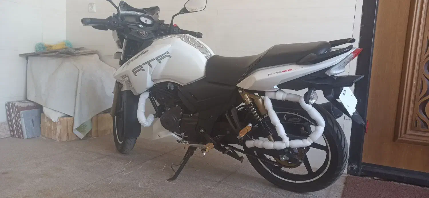 اپاچی سفید ۲۷تا کار|موتورسیکلت|یزد, |دیوار