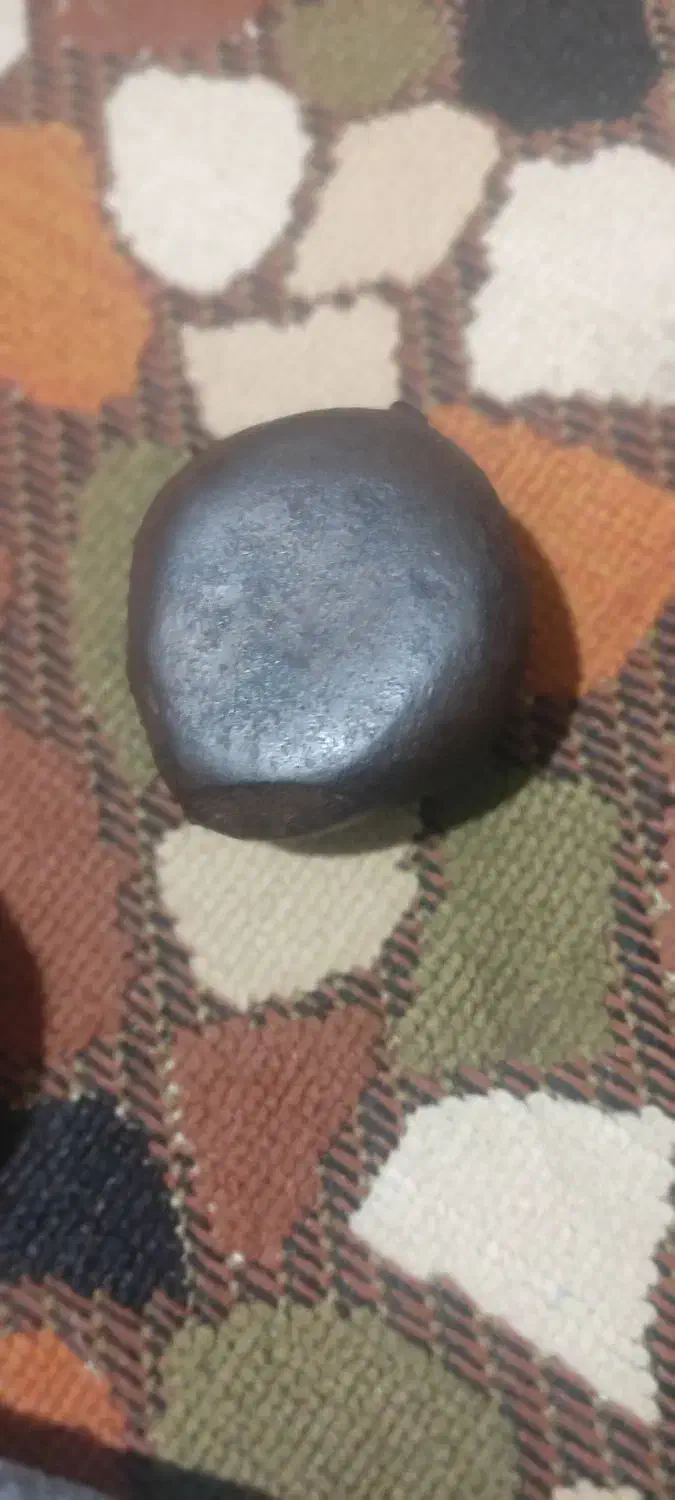 سنگ گرد|کلکسیون اشیاء عتیقه|صومعه‌سرا, |دیوار