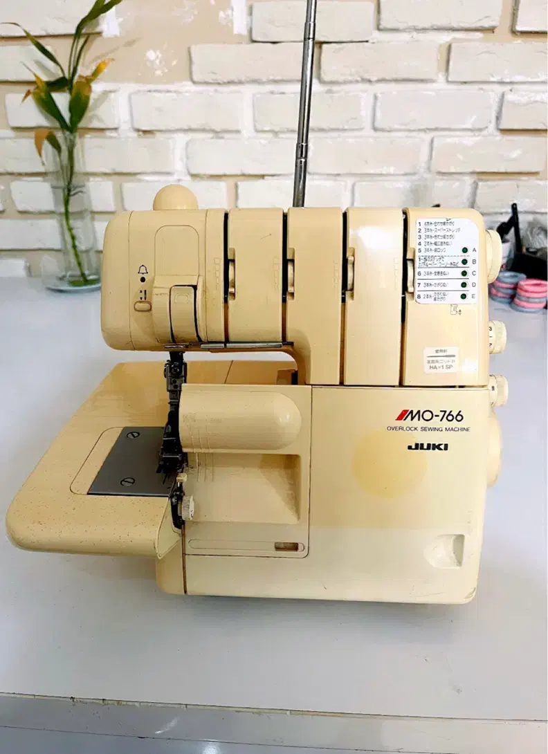 سردوز ۴ نخ|چرخ خیاطی و ریسندگی|بوشهر, |دیوار