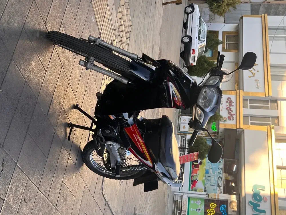 بی کلاج 125|موتورسیکلت|مشهد, امام خمینی|دیوار