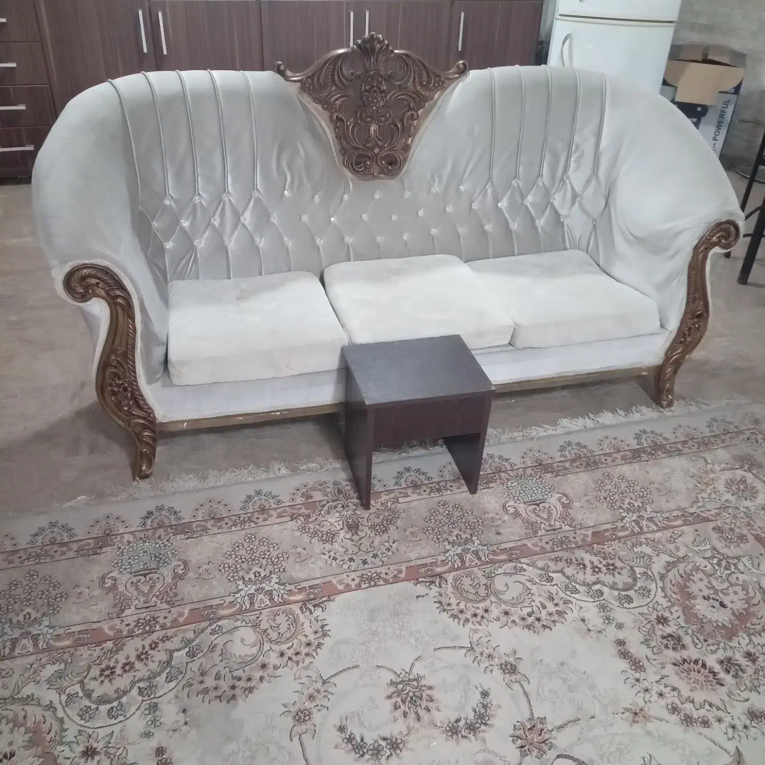 مبلمان|مبلمان خانگی و میز عسلی|فریدون‌کنار, |دیوار