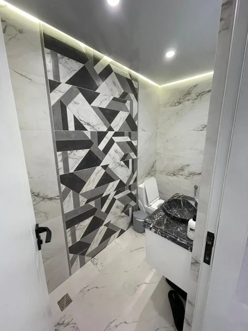 ۱۵۰ متری فول امکانات برج افراز / نوساز|فروش آپارتمان|سرخرود, |دیوار