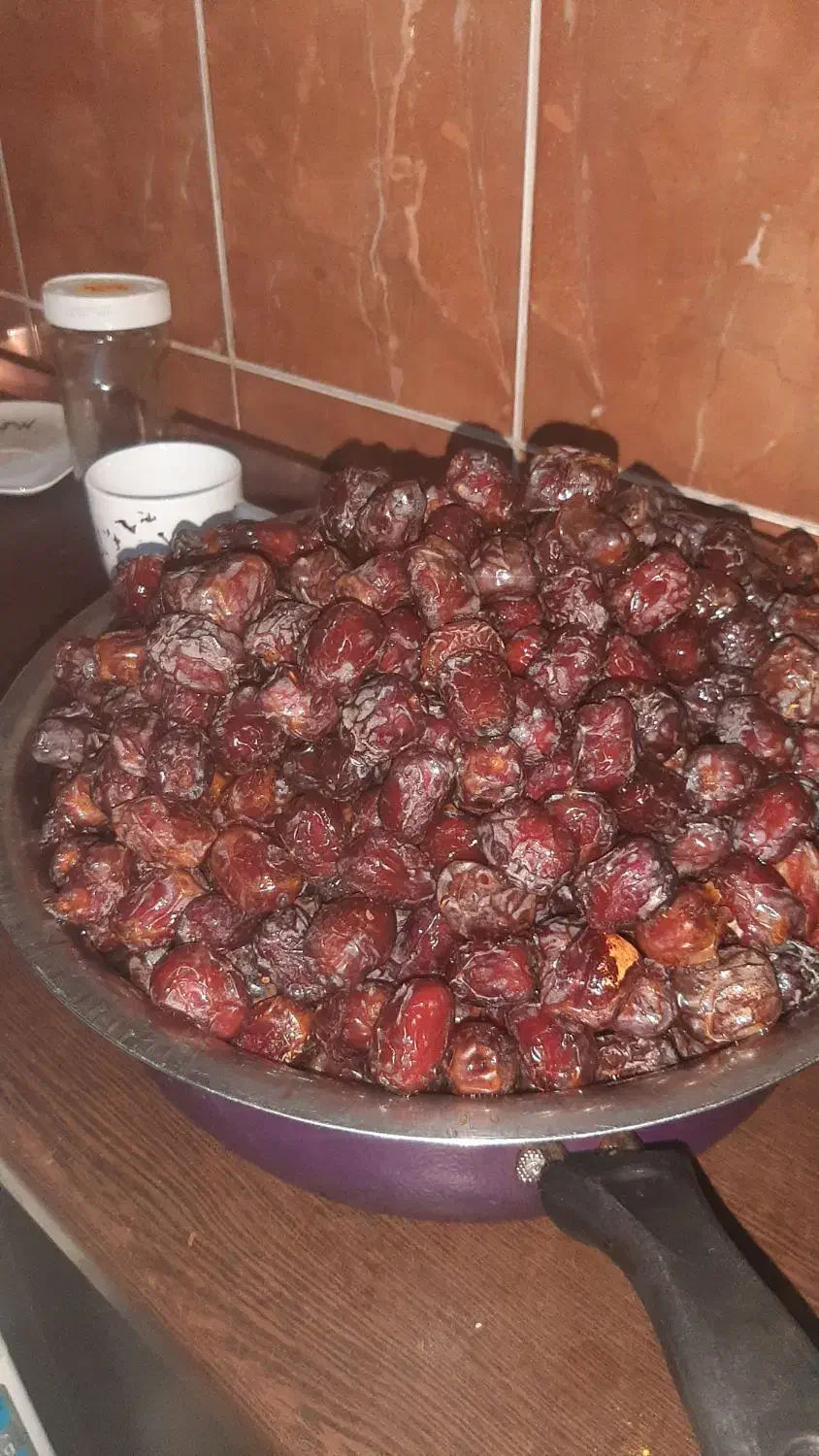 خرمای مرداسنگ دونه ای و شیره به شیره رودان|عمده‌فروشی|رودان, |دیوار