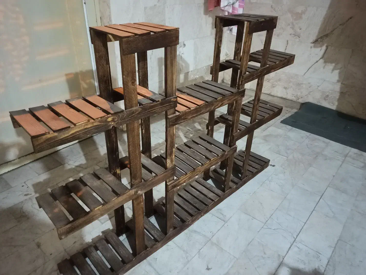 استند چوبی|کتابخانه، شلف، قفسههای دیواری|آبادان, |دیوار