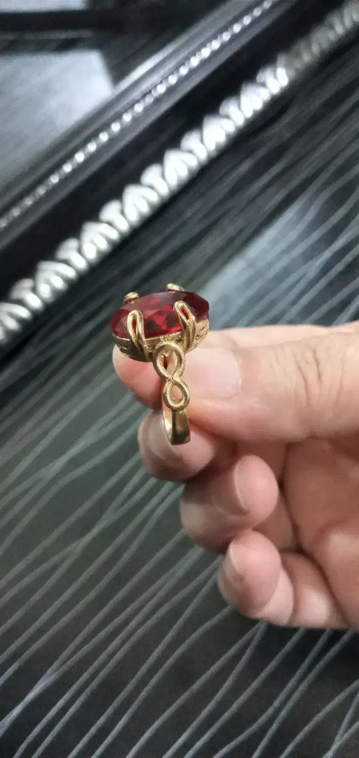 انگشتر نگین قرمز طلاروس|بدلیجات|جوانرود, |دیوار