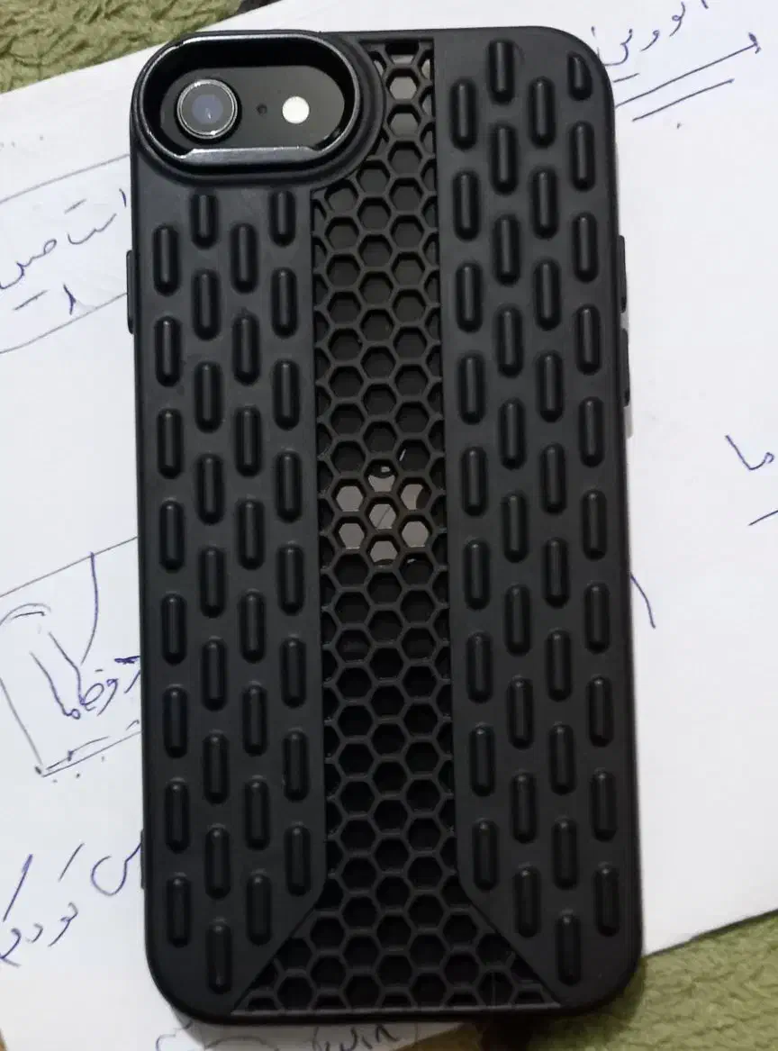 آیفون se2020|موبایل|اصفهان, دستگرده|دیوار