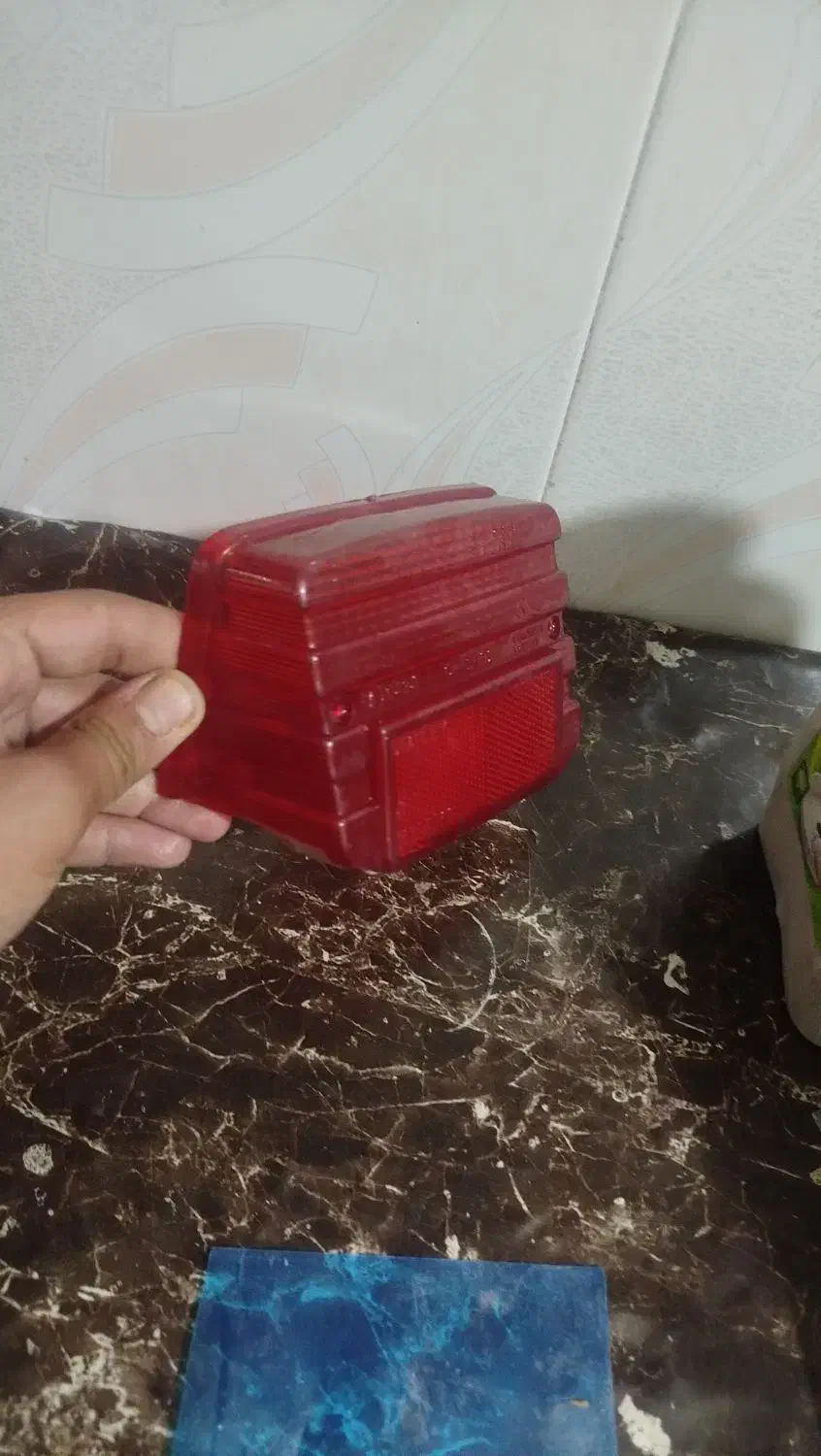 خطر عقب چراغ جلو|قطعات یدکی و لوازم جانبی|نسیم‌شهر, |دیوار