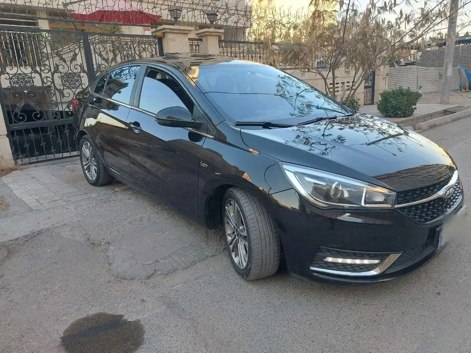 آریزو 5 توربو ۱۴۰۰ تمیز بدون رنگ معاوضه|خودرو سواری و وانت|مشهد, شهید فرامرز عباسی|دیوار