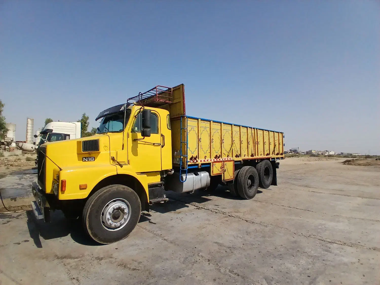 ولوو باری مدل۵۵|خودرو سنگین|آق قلا, |دیوار