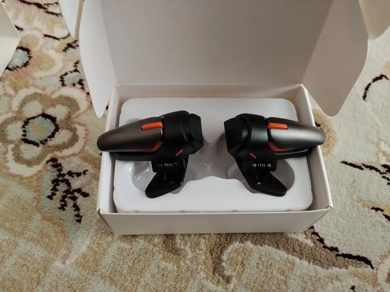 تریگر(دسته بازی)|لوازم جانبی موبایل و تبلت|قائن, |دیوار