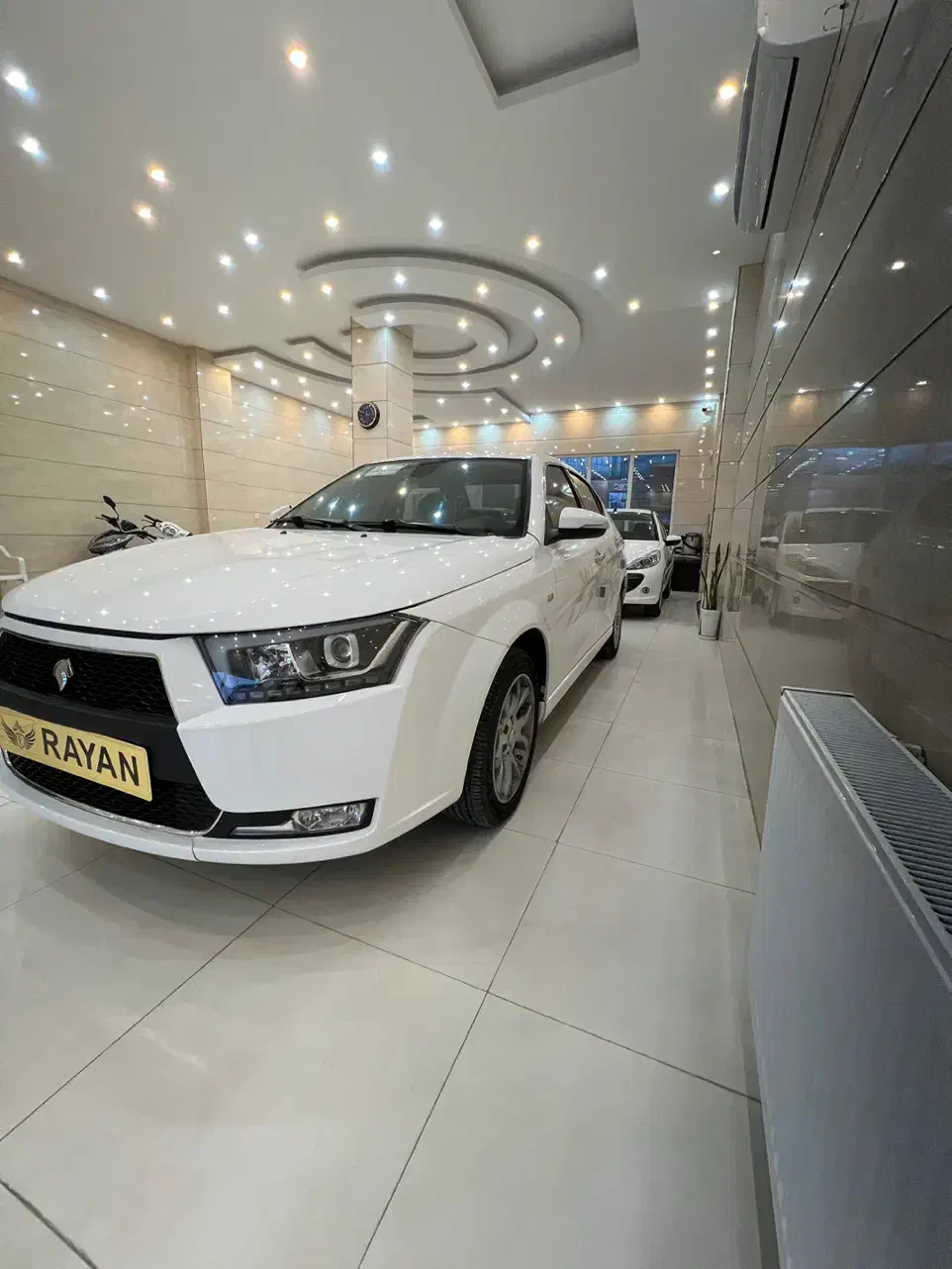 دنا ۶ دنده ( اتوگالری رایان ) نقد و اقساط|خودرو سواری و وانت|کاشان, شهرک امیرالمومنین|دیوار