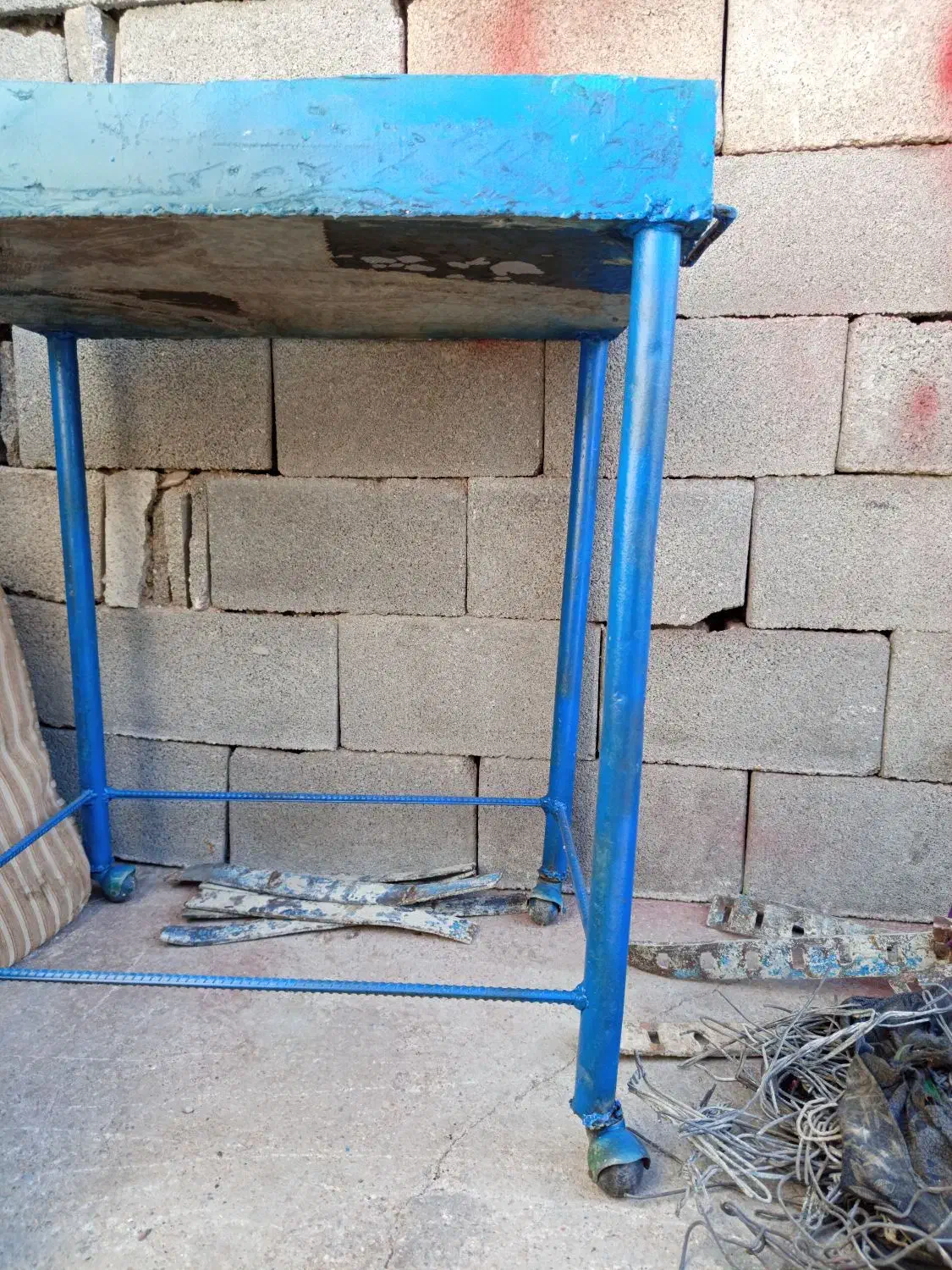 رگال اهنی چرخ دار|عمده‌فروشی|یاسوج, |دیوار