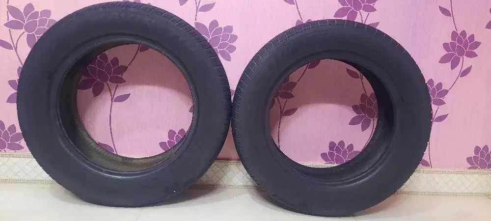 لاستیک کویر یزد|قطعات یدکی و لوازم جانبی|هشتگرد, فاز ۷ مهستان|دیوار