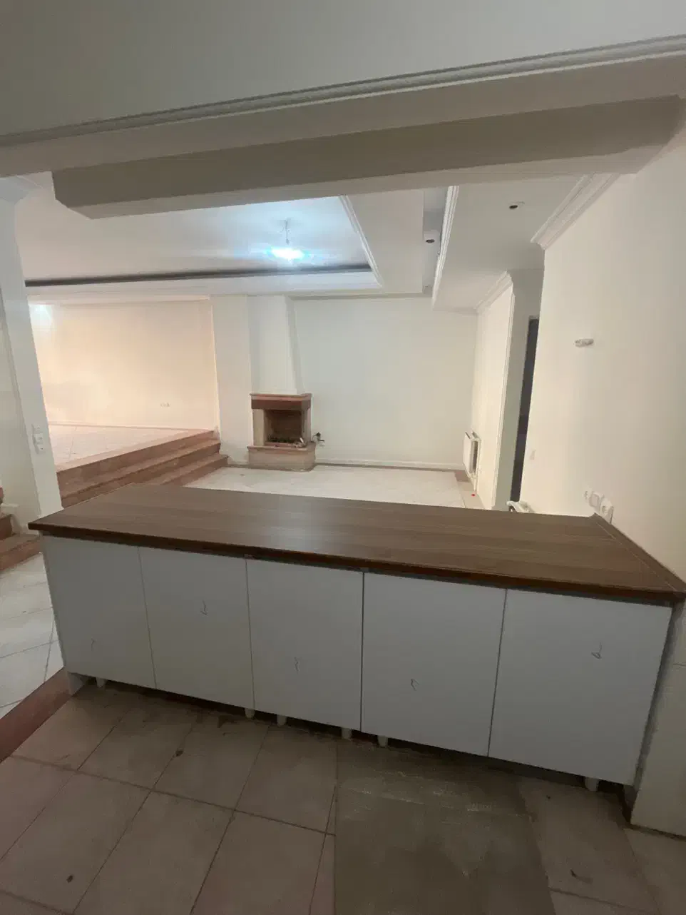 ۱۰۵متر دو خوابه حیاط اختصاصی و شبیه ب خونه ی کودکی