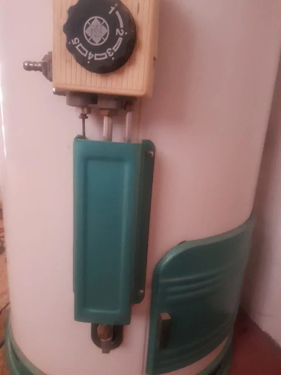 آبگرمکن مخزن دار ایرانشرق|آبگرمکن، پکیج، شوفاژ|شاهرود, |دیوار