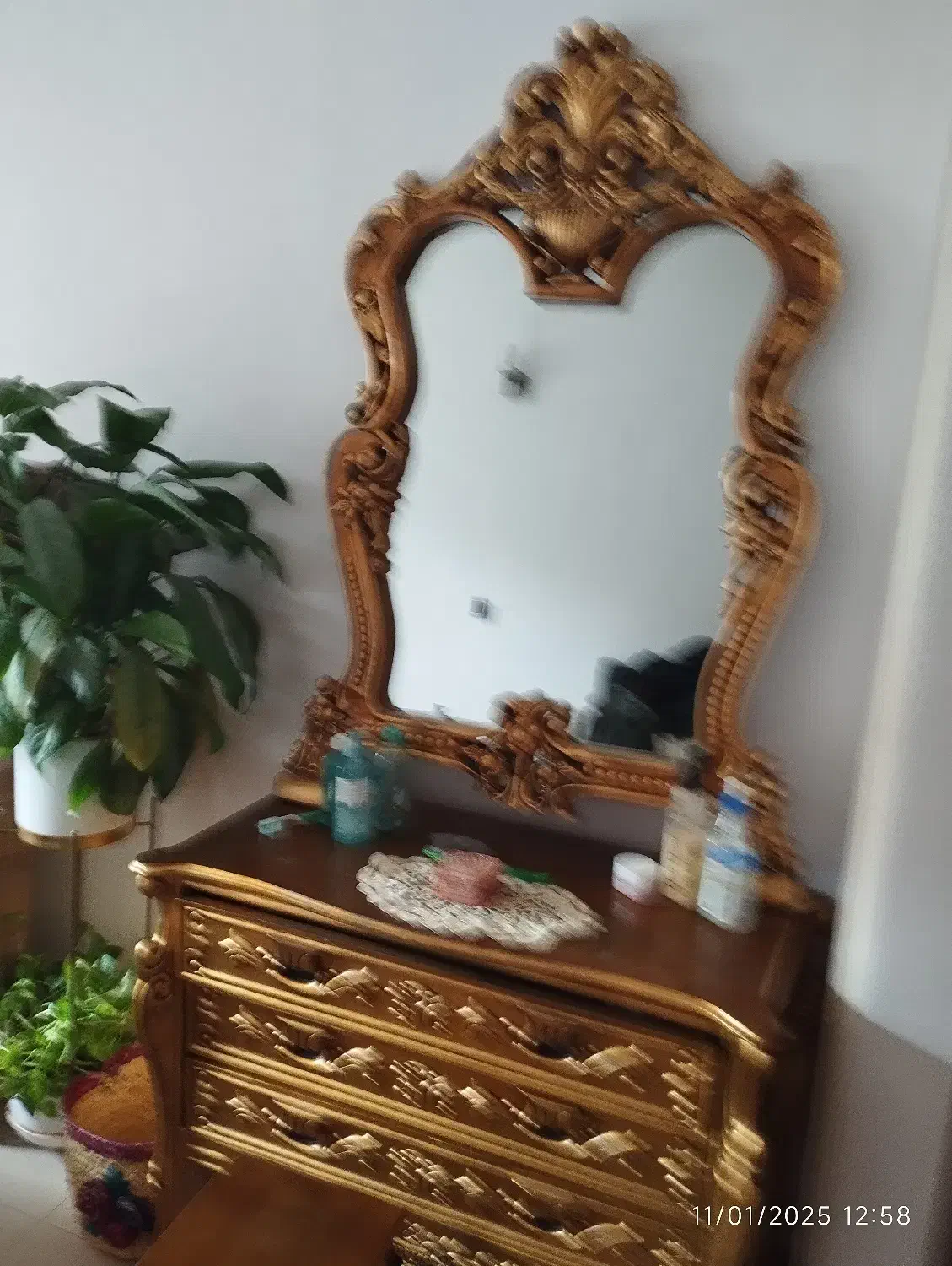 سرویس خواب سلطنتی|تخت و سرویس خواب|رشت, گلسار|دیوار