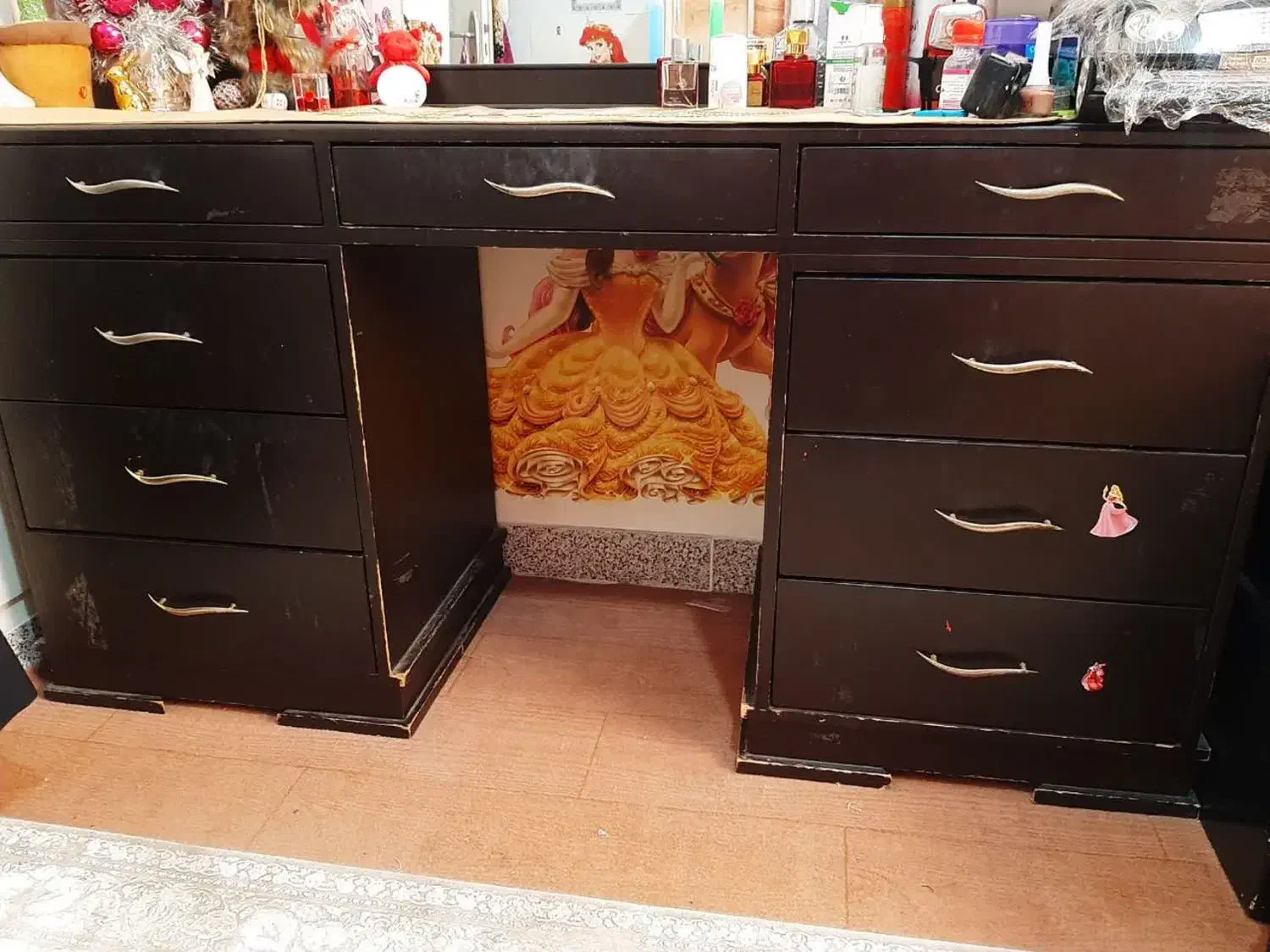 میز|بوفه، ویترین، کنسول|بابل, |دیوار