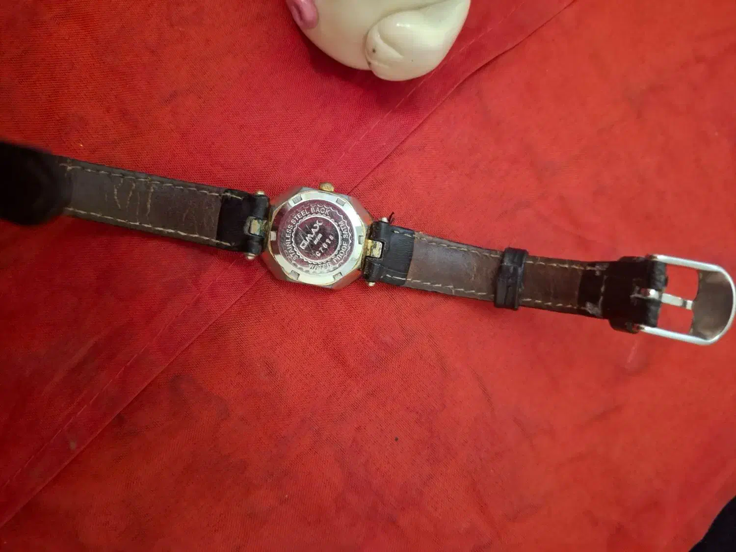 تعدادی ساعت مچی زنانه قدیمی جهت علاقمندان|ساعت|شیراز, باغ تخت|دیوار