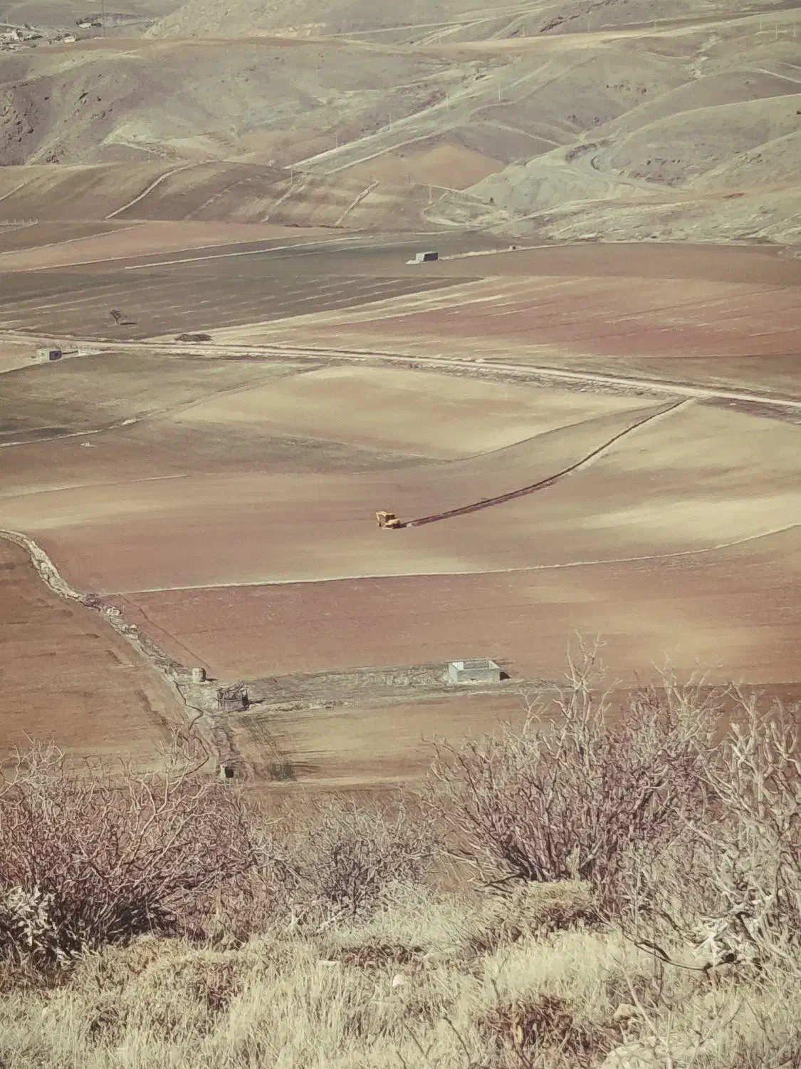 چاه کن حفر چاه حفر بیر|خدمات پیشه و مهارت|سقز, |دیوار