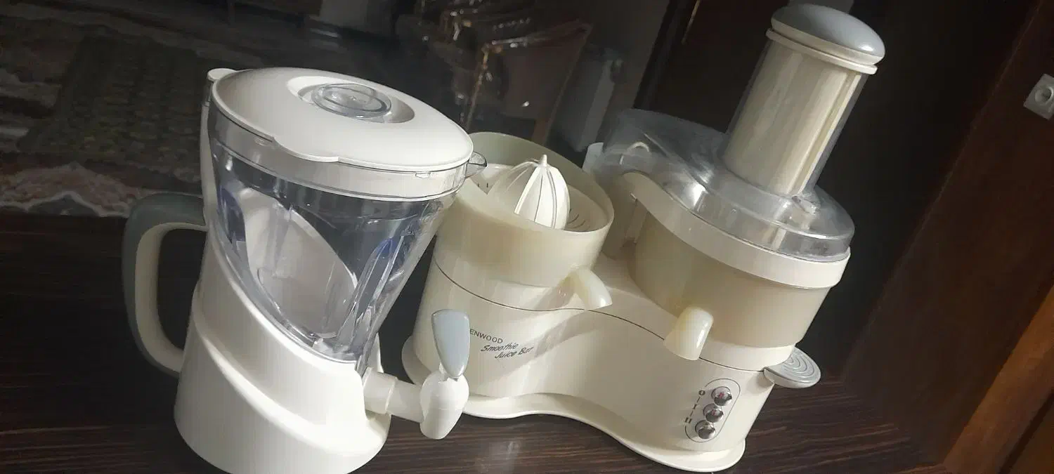 آبمیوه گیری سه کاره مارک kenwood|آبمیوهگیر و آبمرکباتگیر|اصفهان, الهیه|دیوار