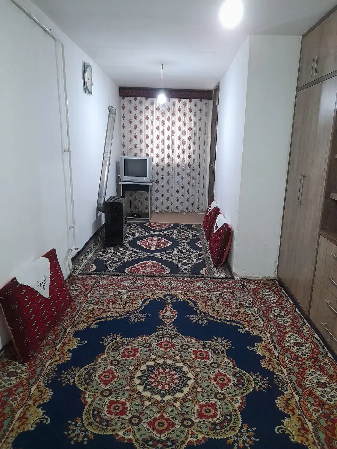 اجاره روزانه/هفتگی/ماهانه آپارتمان|اجارهٔ کوتاهمدت آپارتمان و سوئیت|سنندج, |دیوار