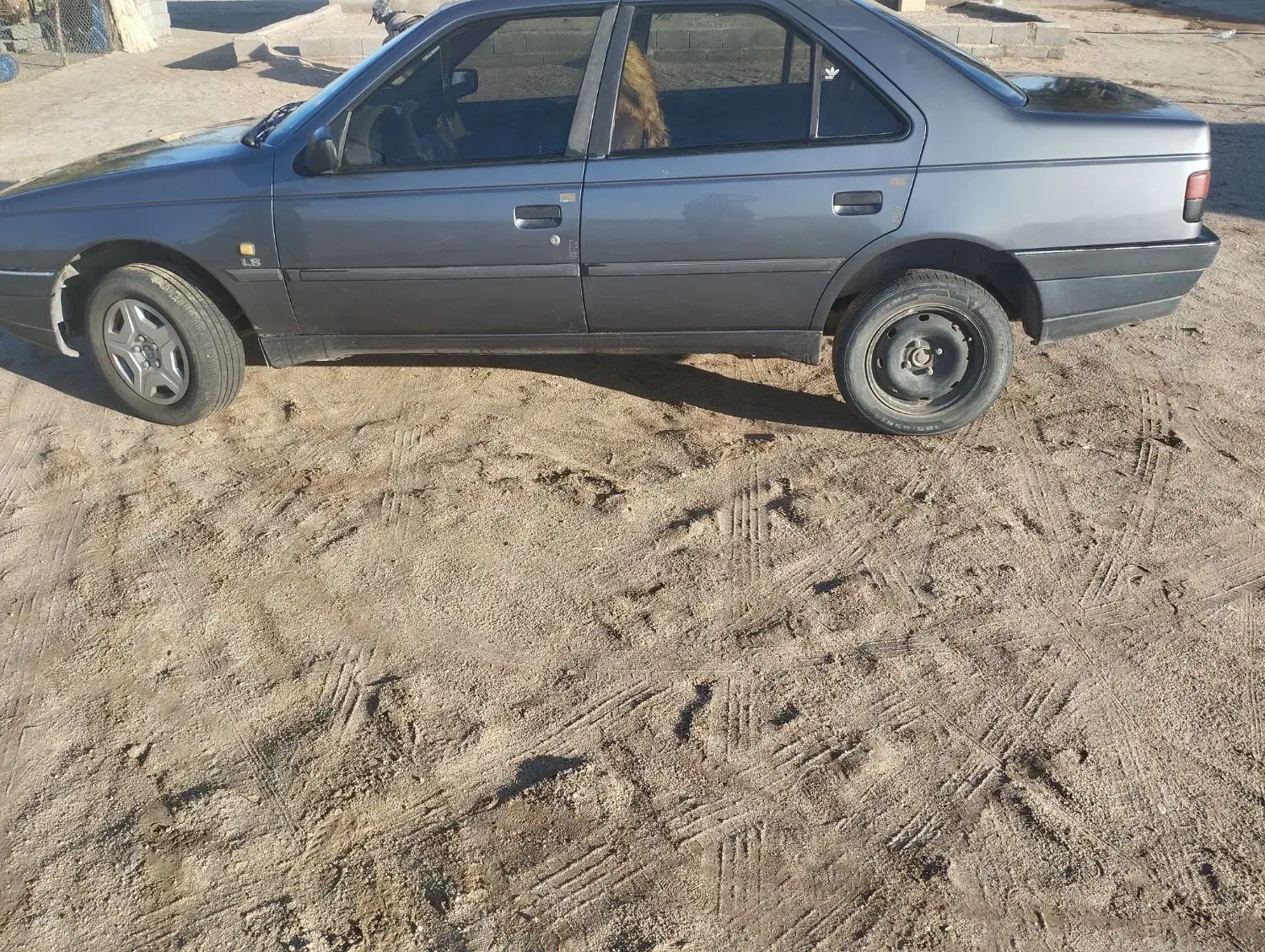 فروشی|خودرو سواری و وانت|بزمان, |دیوار