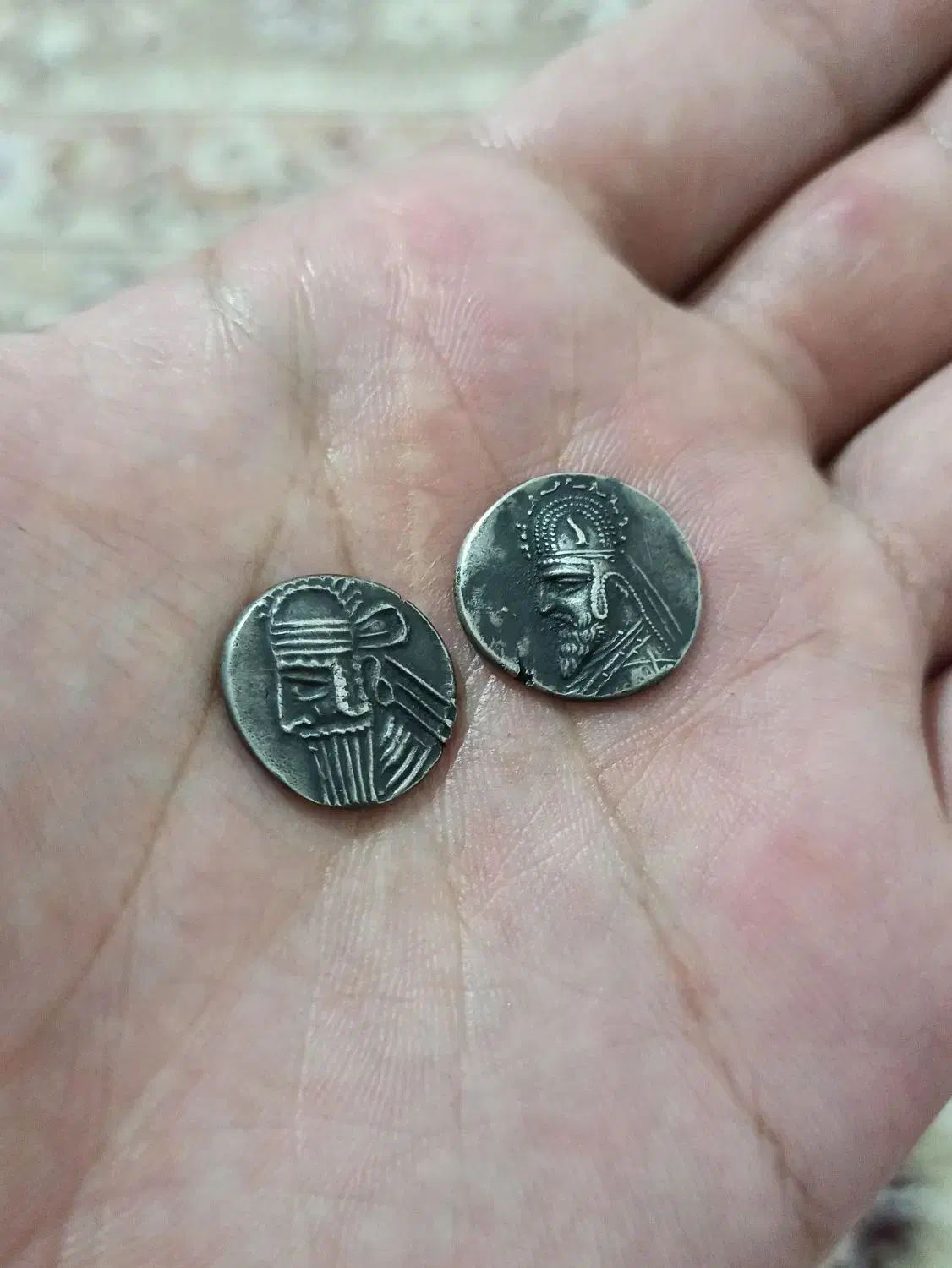 دوعدد سکه نقره آنتیک و کلکسیونی اشکانی خاص|کلکسیون سکه، تمبر، اسکناس|خرم‌آباد, |دیوار