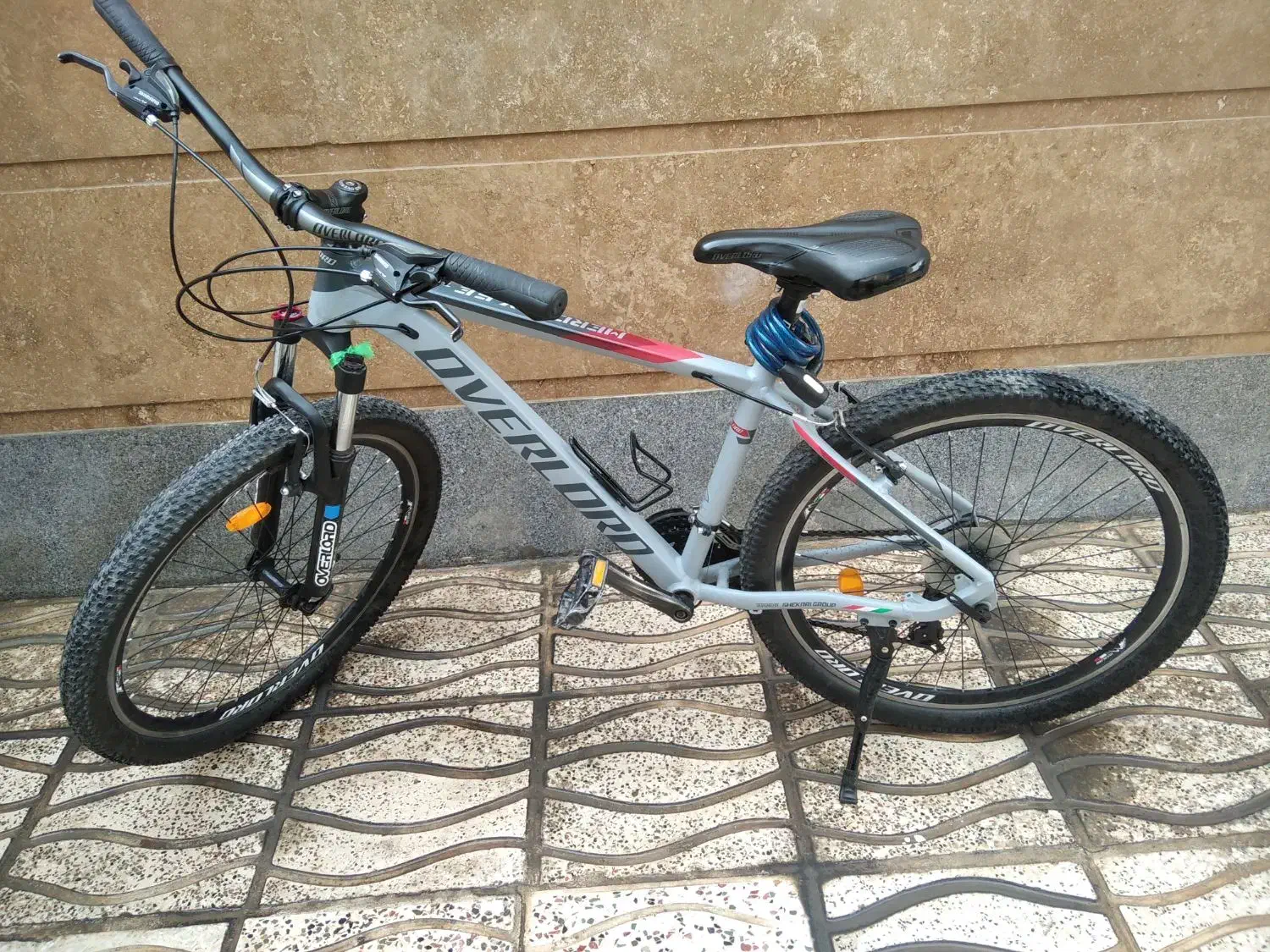 دوچرخه|دوچرخه، اسکیت، اسکوتر|شیراز, دست خضر|دیوار