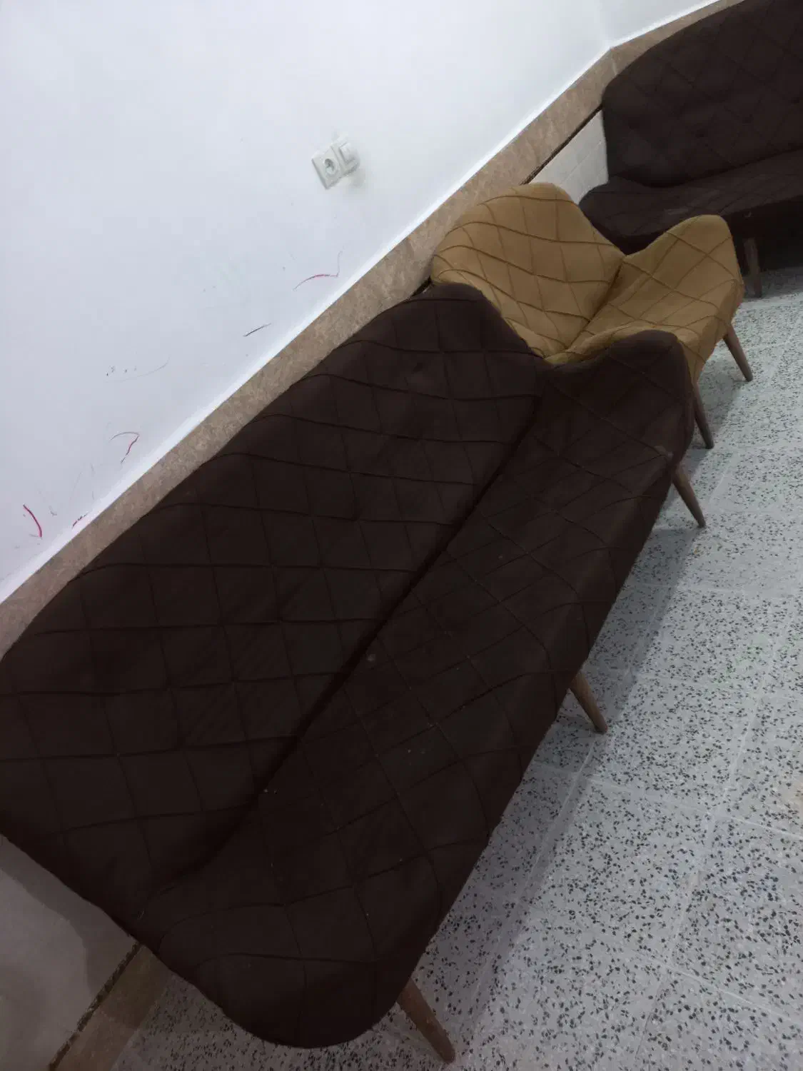 مبل چستر قایقی|مبلمان خانگی و میز عسلی|اندیمشک, |دیوار