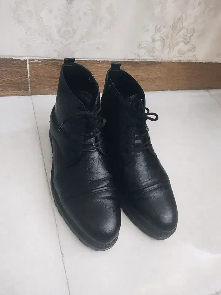 نیم‌بوت مردانه سایز 42|کیف، کفش، کمربند|همدان, |دیوار