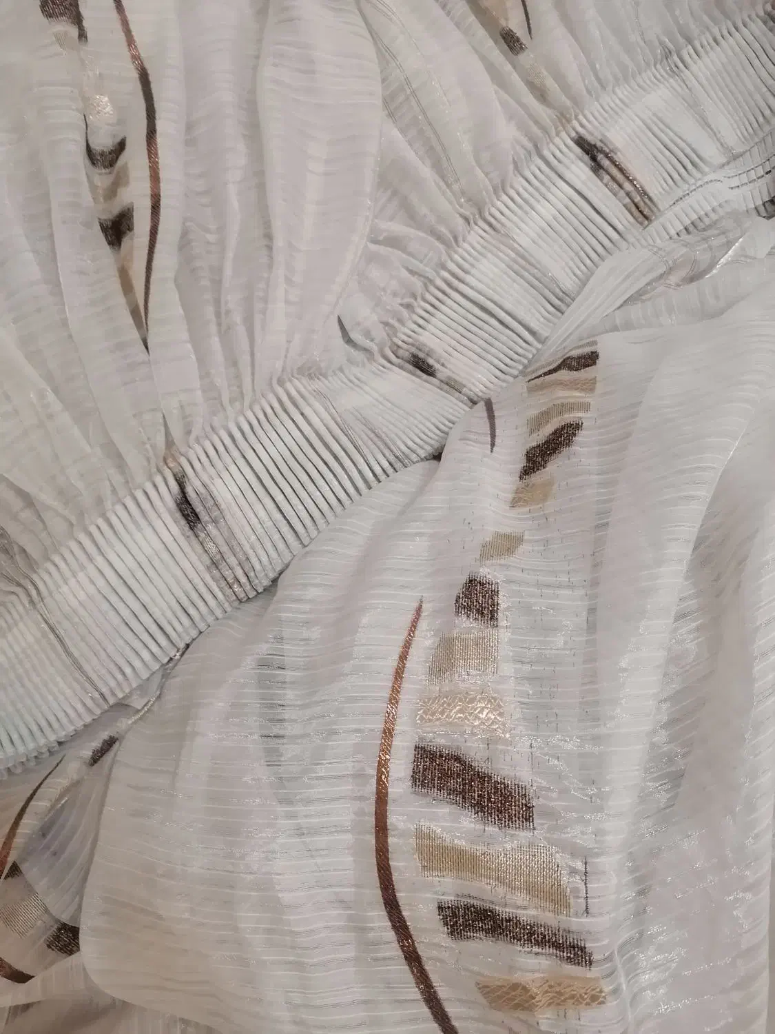 پرده حریر سالم همراه زیر پرده|پرده، رانر، رومیزی|مشهد, حجاب (شهرک غرب)|دیوار