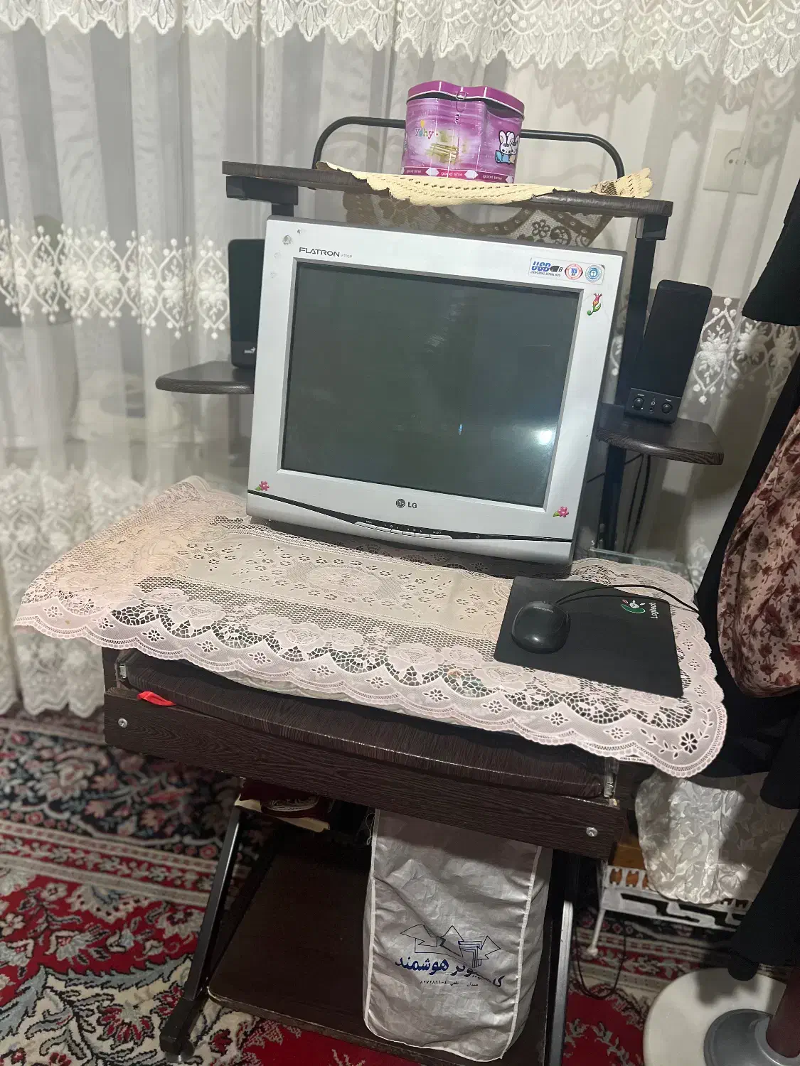 Flatron  F700p|قطعات و لوازم جانبی رایانه|بهار, |دیوار