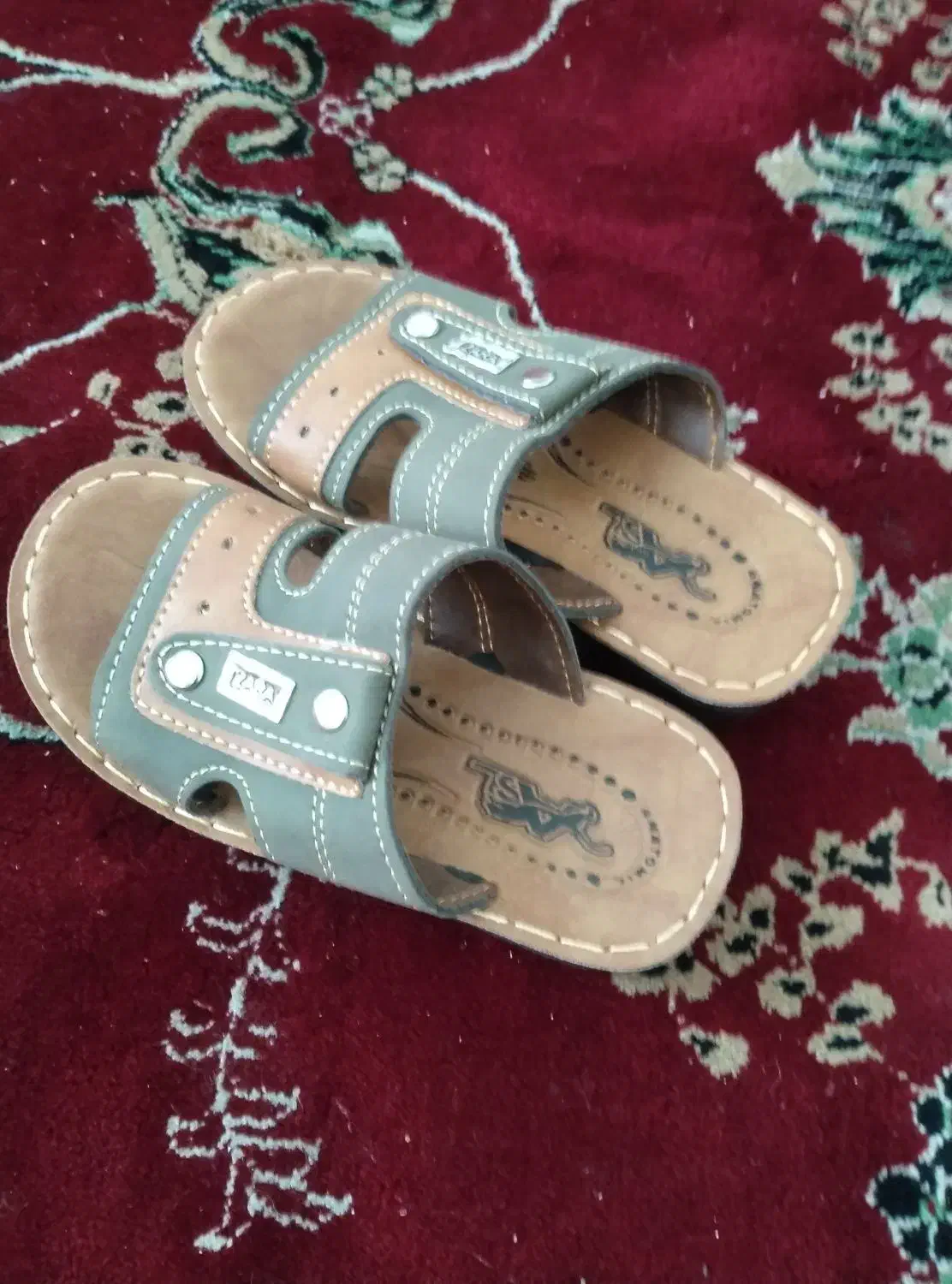 کفش|کیف، کفش، کمربند|بیرجند, |دیوار