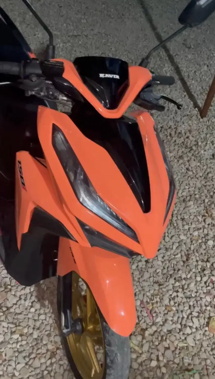 فروش موتور طرح کلیک ۴۰۱|موتورسیکلت|ساری, |دیوار