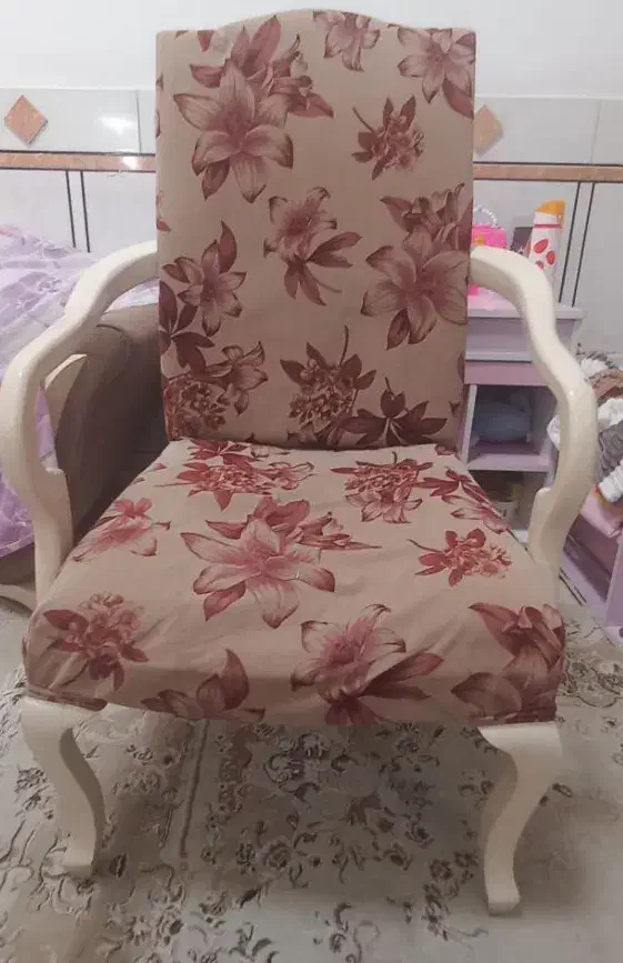 دو عدد صندلی|صندلی و نیمکت|خمینی‌شهر, |دیوار