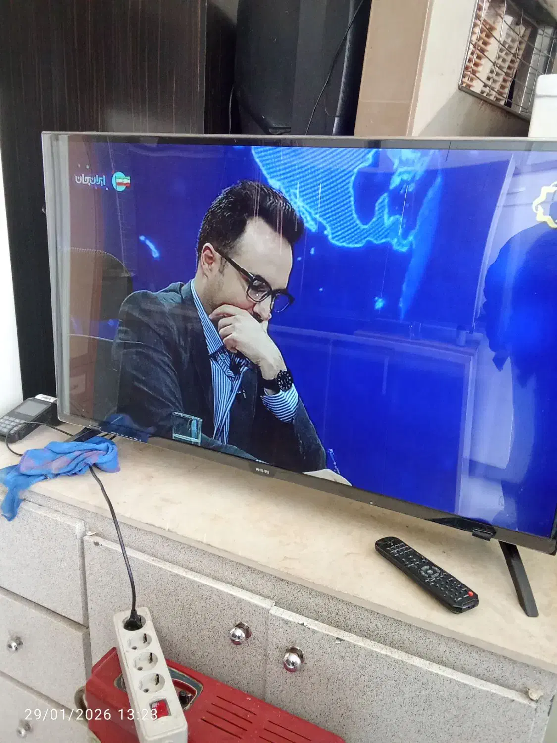 تلویزون 43|تلویزیون و پروژکتور|رزن, |دیوار