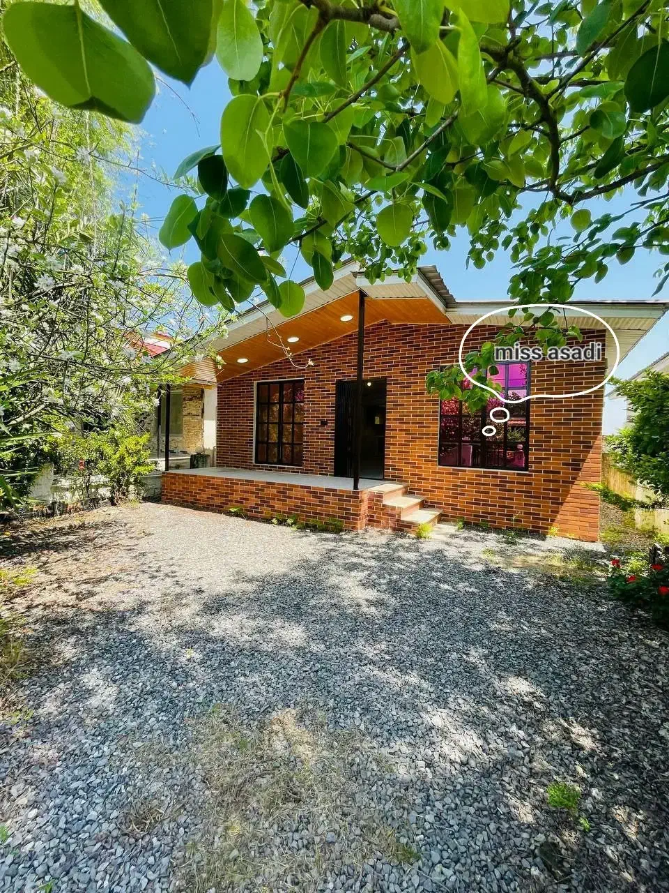 ویلاباغ(۲۵۰)شهرکی/سندتکبرگ باکنتور/درختان چندساله|فروش خانه و ویلا|چمستان, |دیوار