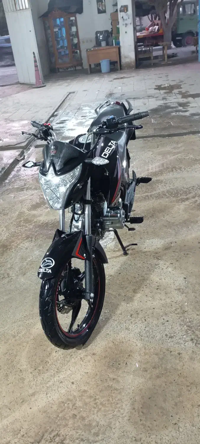 موتور|موتورسیکلت|ابریشم, |دیوار