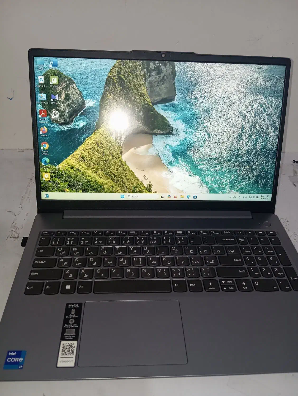 فروش یک دستگاه لپ تاپ|رایانه همراه|کوهدشت, |دیوار