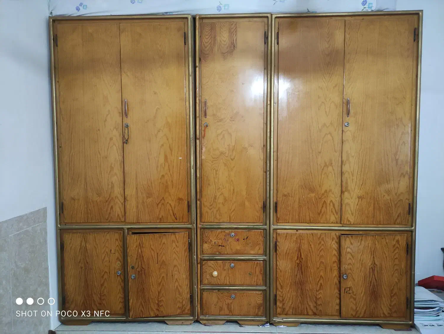 کمد چوبی|جاکفشی، کمد، دراور|بندر ترکمن, |دیوار