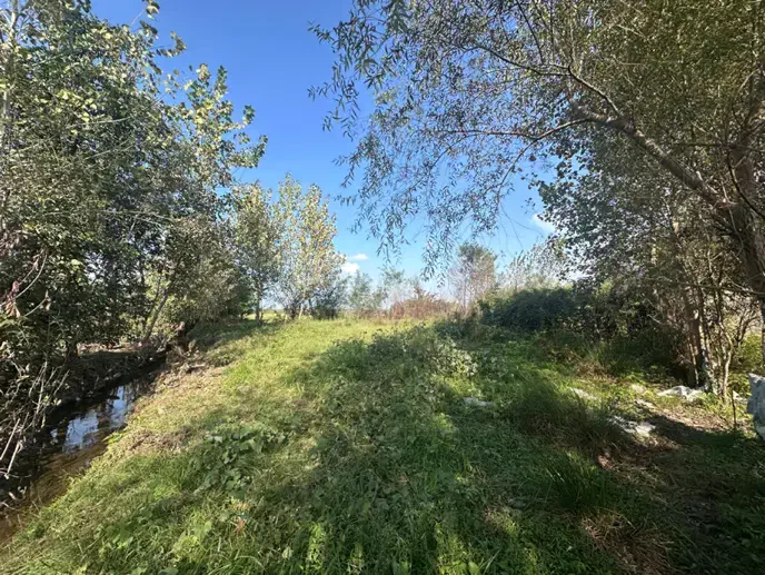 ۹۰۰ متر زمین با پروانه ساخت جاده رشت فومن|فروش زمین و ملک کلنگی|رشت, حافظ آباد|دیوار