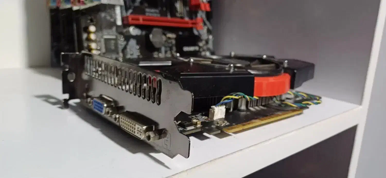 کارت گرافیک 1GB DDR5 GT 440|قطعات و لوازم جانبی رایانه|شیراز, شهرک پرواز|دیوار