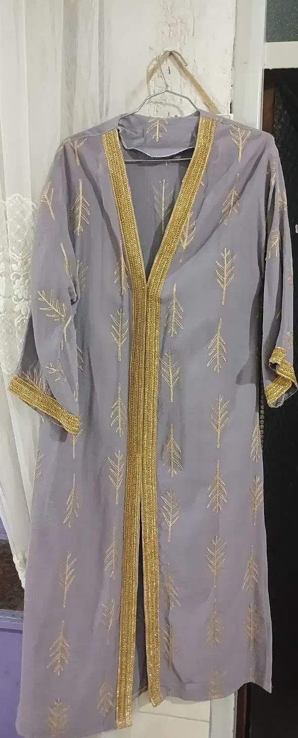 لباس|لباس|دوگنبدان, |دیوار