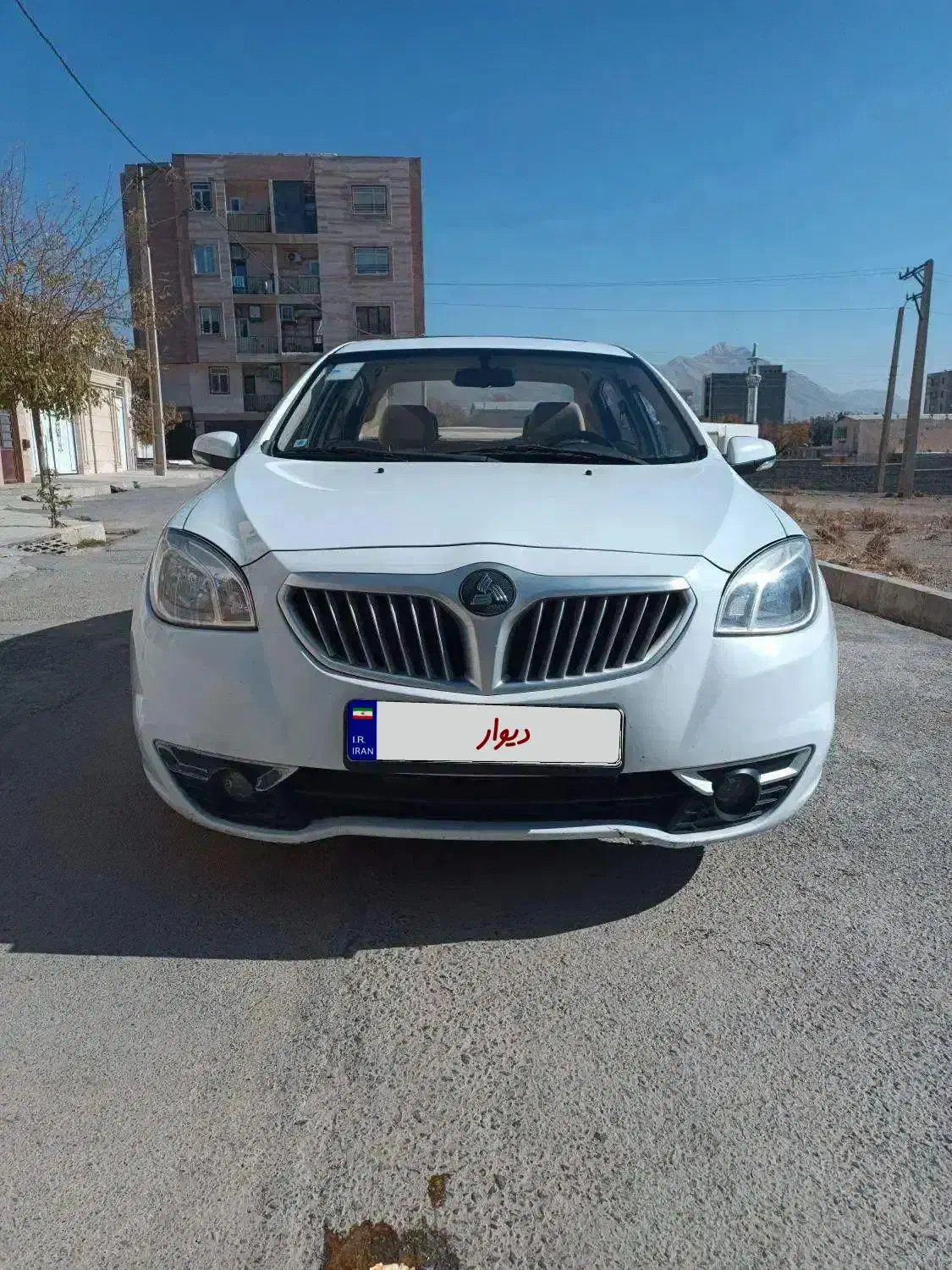 برلیانس h330 بی رنگ|خودرو سواری و وانت|همدان, |دیوار