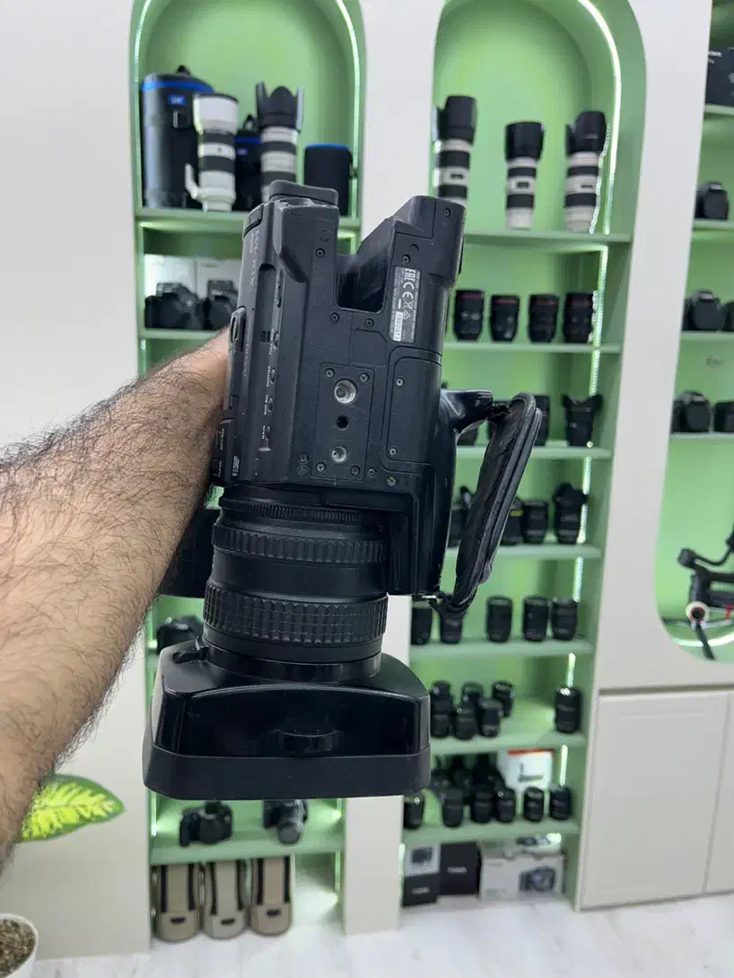 دوربین سونی Z150 کیفیت 4K|دوربین عکاسی و فیلم‌برداری|قم, بلوار امین و ساحلی|دیوار