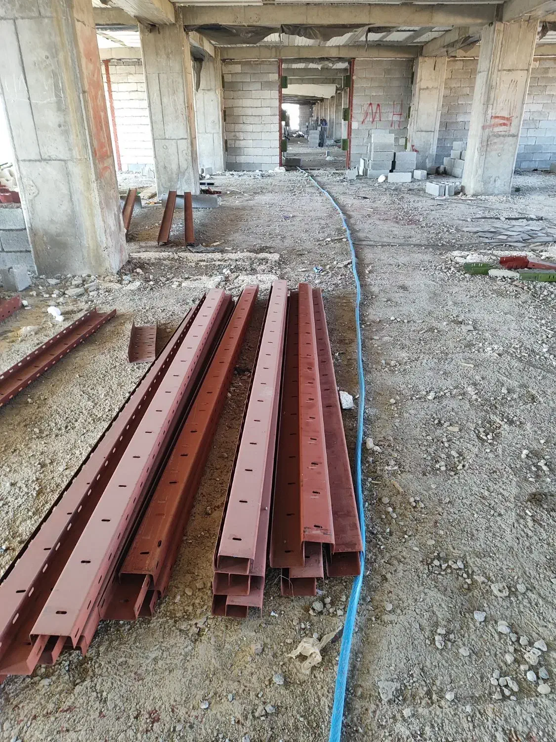 نصاب والپست آماده|خدمات پیشه و مهارت|فسا, |دیوار