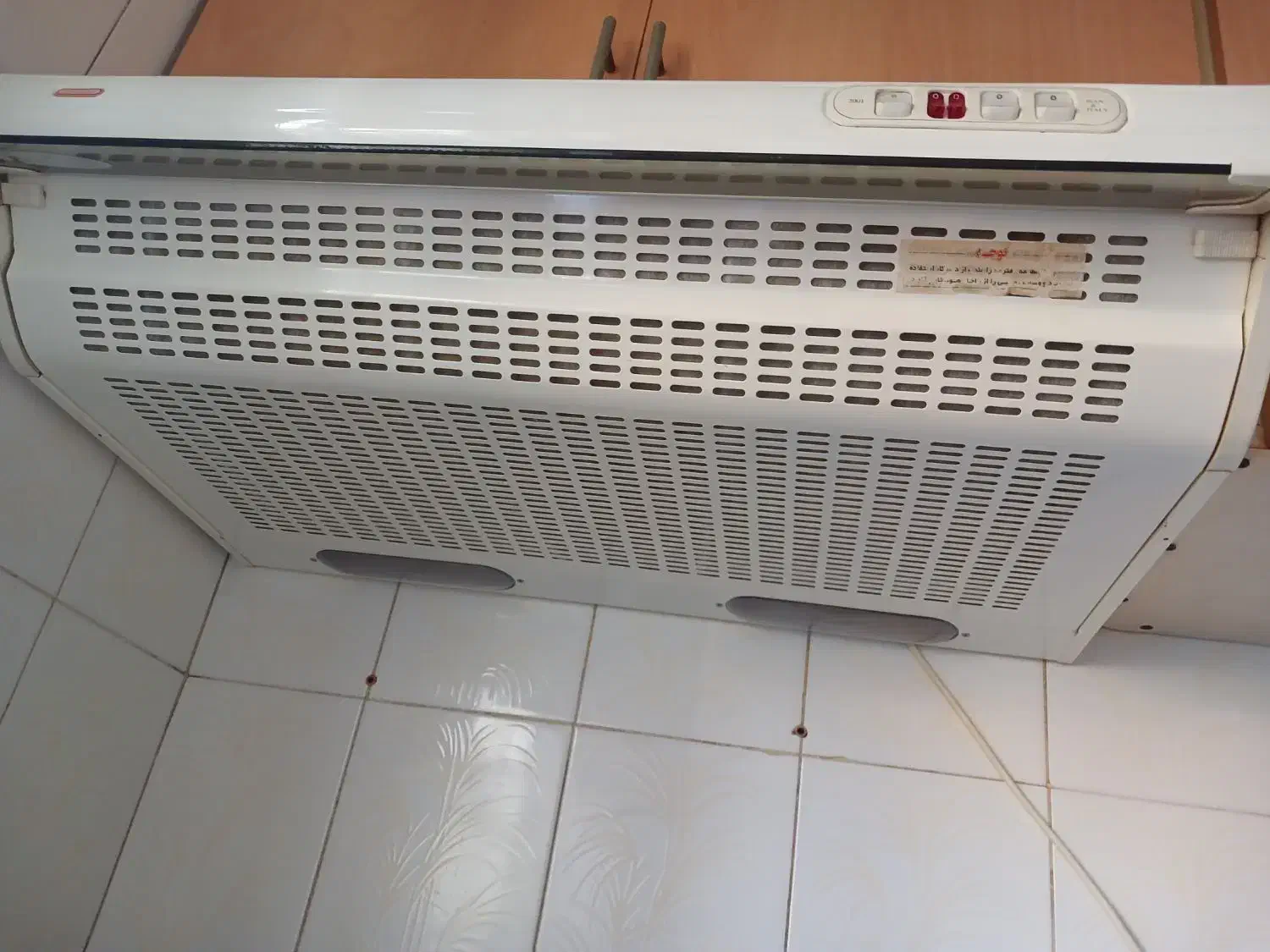 فروش آبگرمکن ایستاده و هود|آبگرمکن، پکیج، شوفاژ|بندر انزلی, طالب آباد|دیوار