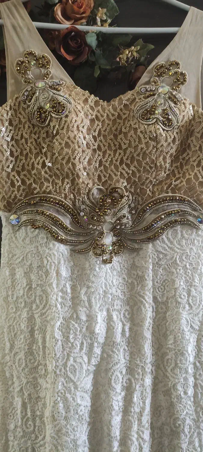 لباس|لباس|فردوسیه, |دیوار