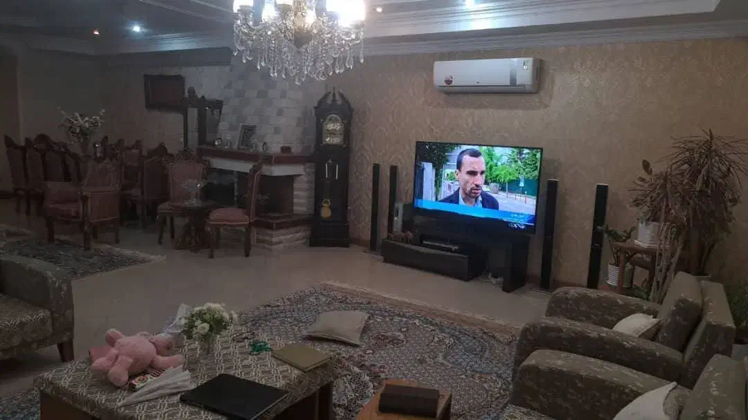 اجاره واحد 180 متری